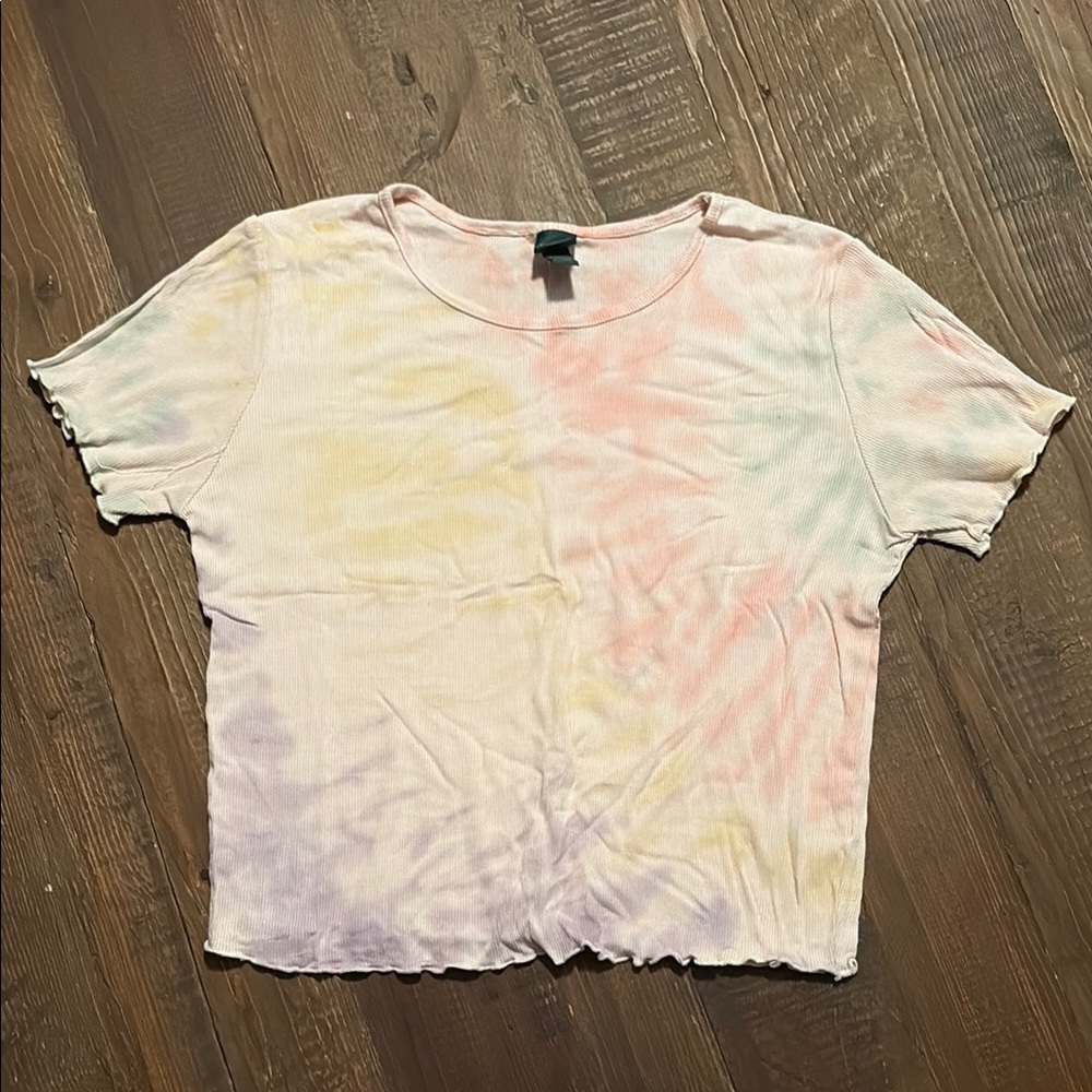 Wild Fable Pink and Yellow Crop Tee